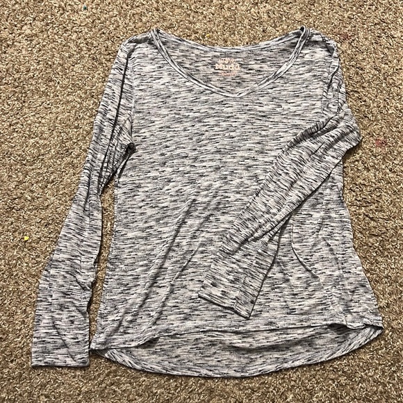 Printed long sleeve - Picture 1 of 7